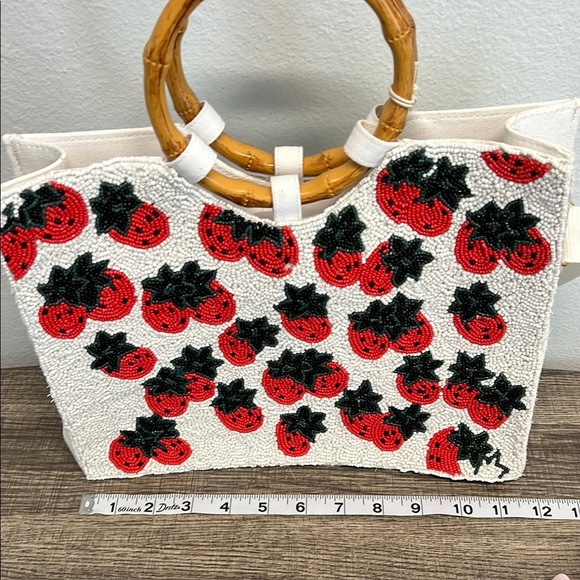 Cherry Beaded Bag (Crossbody Strap) w/ Matching Beaded Wallet 🍓🍒 - Picture 9 of 16